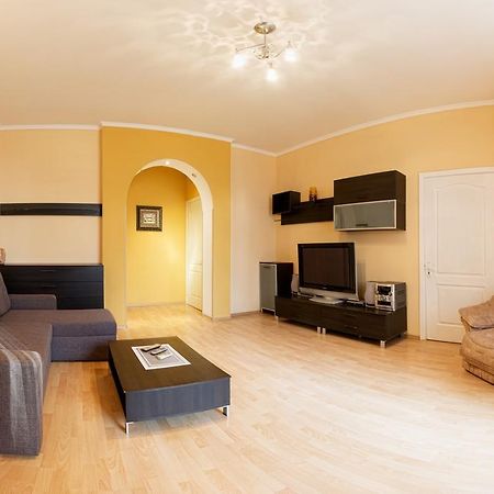Kyiv Apartment In The City Center On Turgenevskaya Street Kültér fotó